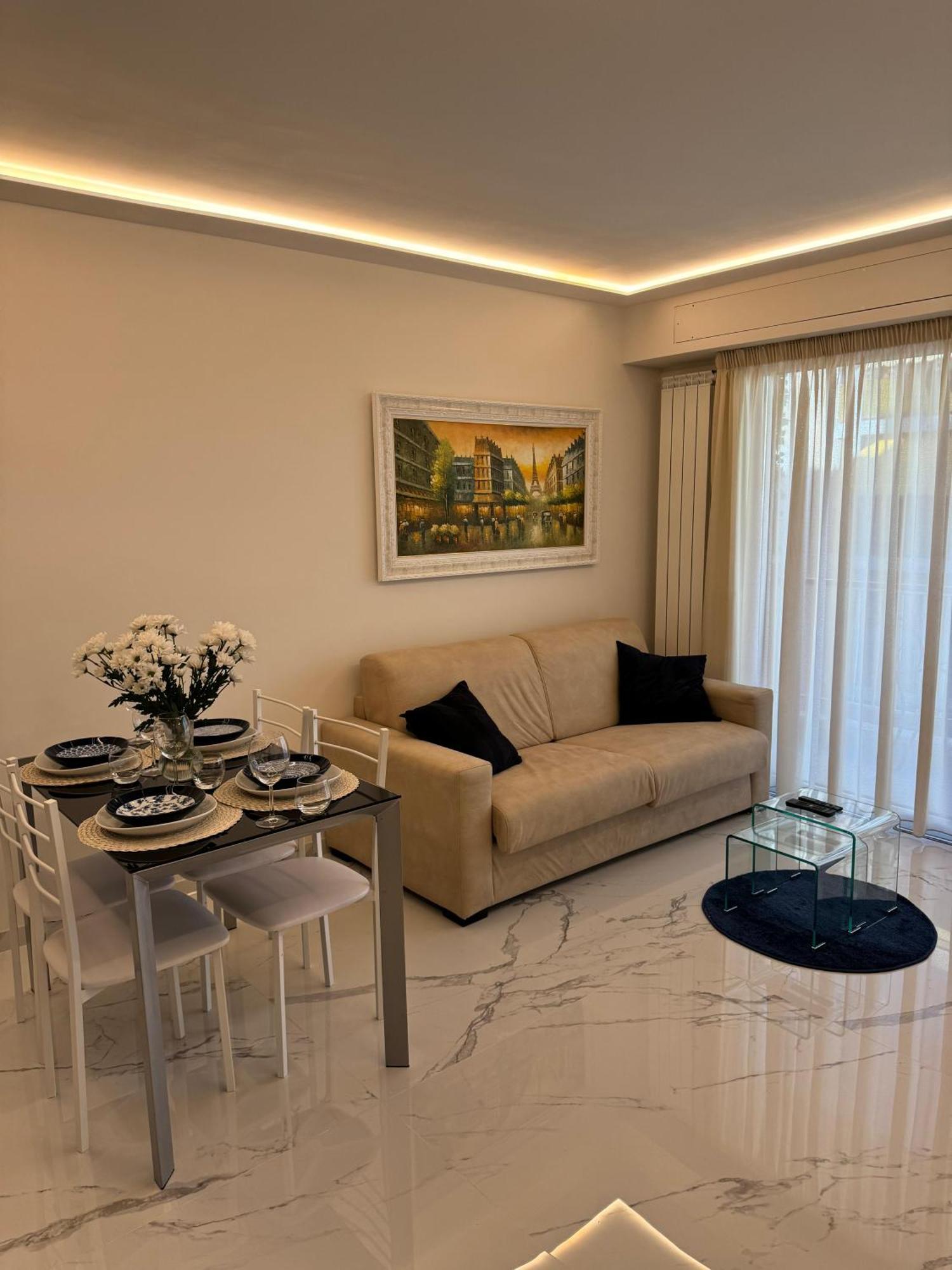 Residence Du Casino 芒通 外观 照片